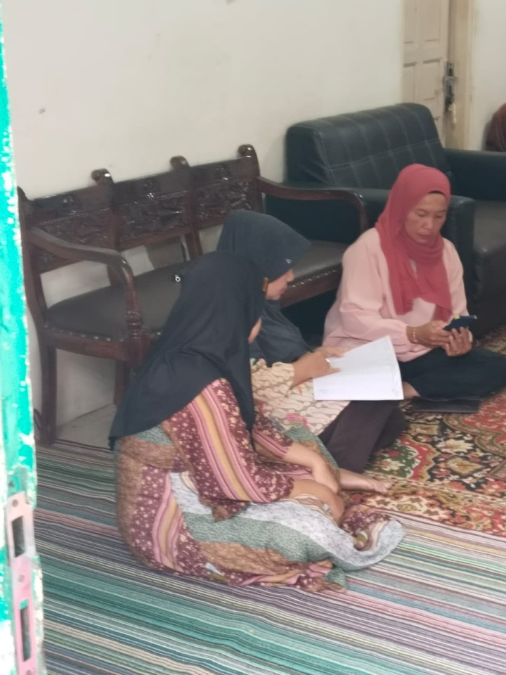 Ijin melaporkan 8/08/2024 Lurah Jawa, Kasi Ekobang LH & Staf melaksanakan Kunjungan & Bersilaturahmi dengan Ketua RT. 02 Kel. Jawa / Ketua Kampung Salai RT. 02 Kel. Jawa / Bank Sampah Sihat dan Ketua serta Anggota Dasawisma Akasia 1 & 2 dalam rangka persiapan Lomba Kampung Salai Tahun 2024.