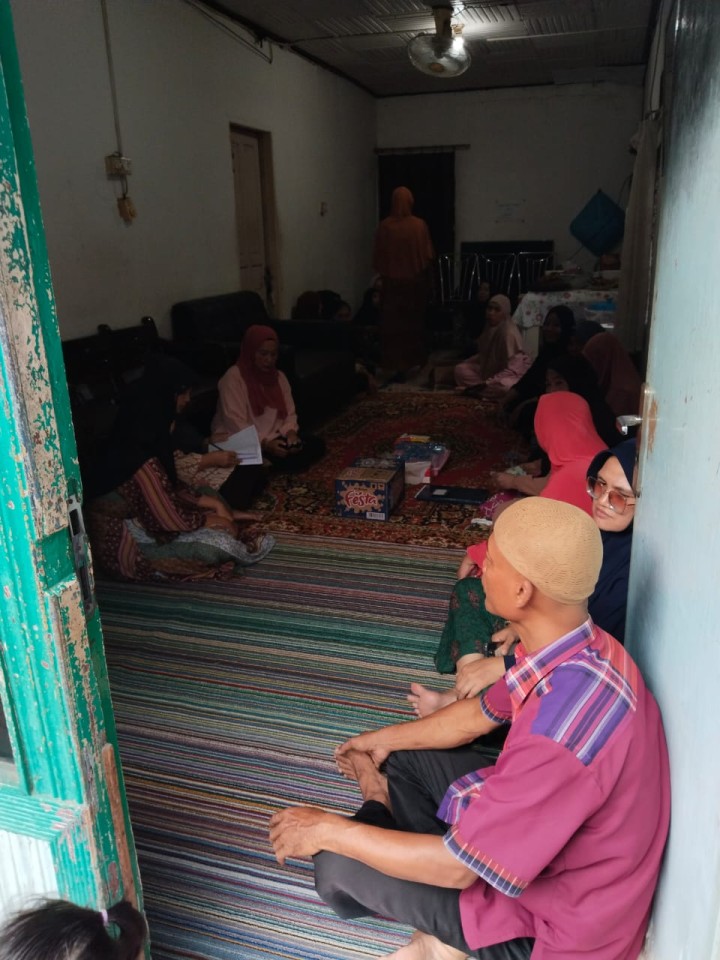 Ijin melaporkan 8/08/2024 Lurah Jawa, Kasi Ekobang LH & Staf melaksanakan Kunjungan & Bersilaturahmi dengan Ketua RT. 02 Kel. Jawa / Ketua Kampung Salai RT. 02 Kel. Jawa / Bank Sampah Sihat dan Ketua serta Anggota Dasawisma Akasia 1 & 2 dalam rangka persiapan Lomba Kampung Salai Tahun 2024.