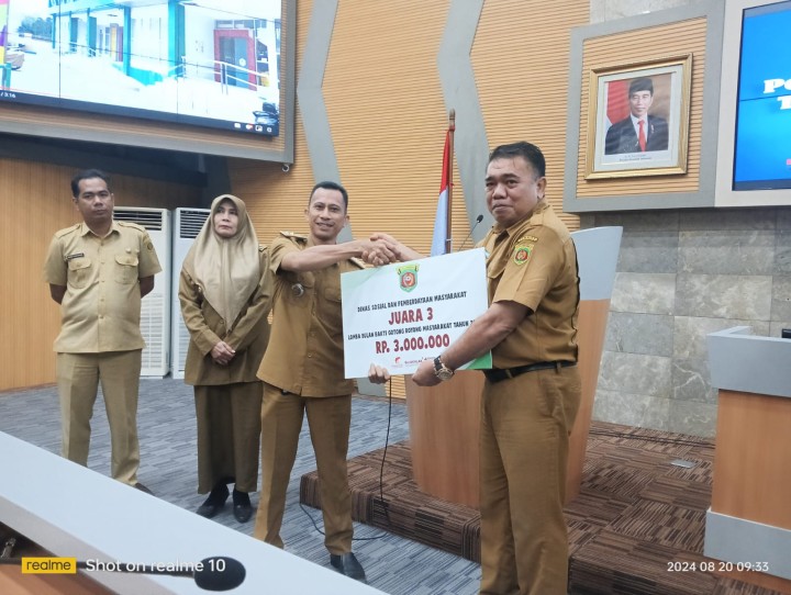 Ijin melaporkan 20/08/2024 Lurah Kelurahan Jawa menghadiri Penyerahan Hadiah Kegiatan Evaluasi Kelurahan Teknologi Tepat Guna dan Bulan Bhakti Gotong Royong Masyarskst Tahun 2024