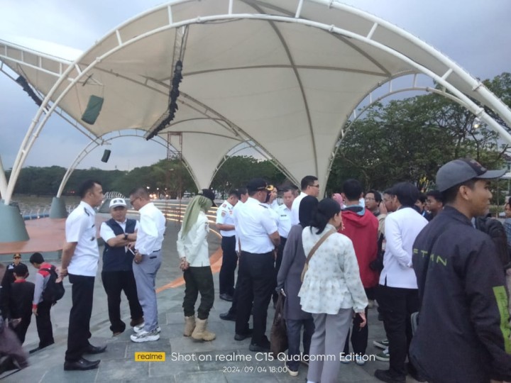 Ijin Melaporkan  4/09/2024 Kelurahan Jawa  1. menghadiri Sosialisasi  Pola Konsumsi pangan Dinas Tanaman Pangan dan Pertanian Kota Samarinda  2. Kunjungan Bapak walikota untuk Pengecekan Teras Samarinda tahap 1  di jl.Gajah Mada Kelurahan jawa