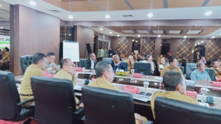 Ijin melaporkan 3/9/2024 Rapat Koordinasi pengelolaan sampah dan reservasi  UMKM teras Samarinda tahap 1