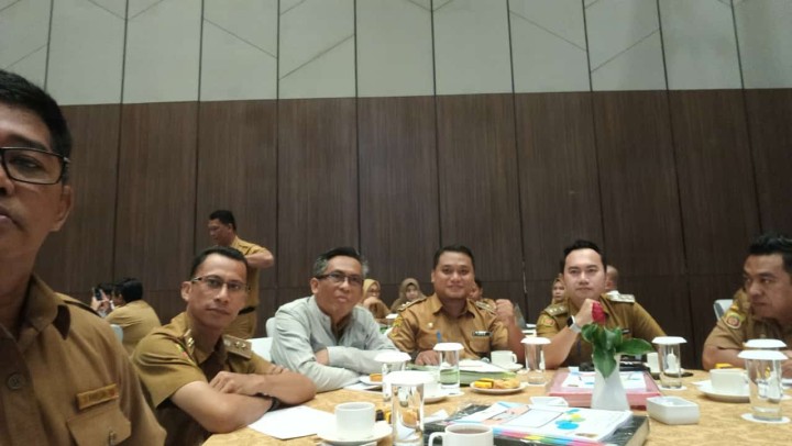 Mohon ijin menyampaikan 12/11/2024 Lurah Jawa menghadiri Sosialisasi Petunjuk Teknis Musrenbang Tahun 2025 Dalam Rangka Penyusunan RKPD Kota Samarinda Tahun 2026