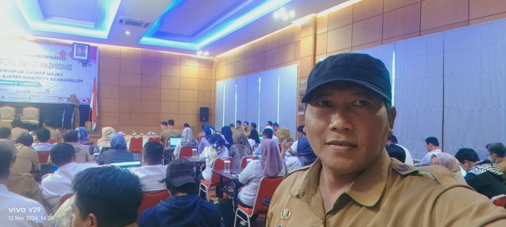 Mohon Ijin menyampaikan 12/11/2024 Lurah Jawa, Kasi Pemerintahan dan Operator TIM DESK menghadiri Acara Bimbingan Teknis Dalam Rangka Mendukung Suksesnya Pelaksanaan Pemilihan Kepala Daerah Serentak Tahun 2024