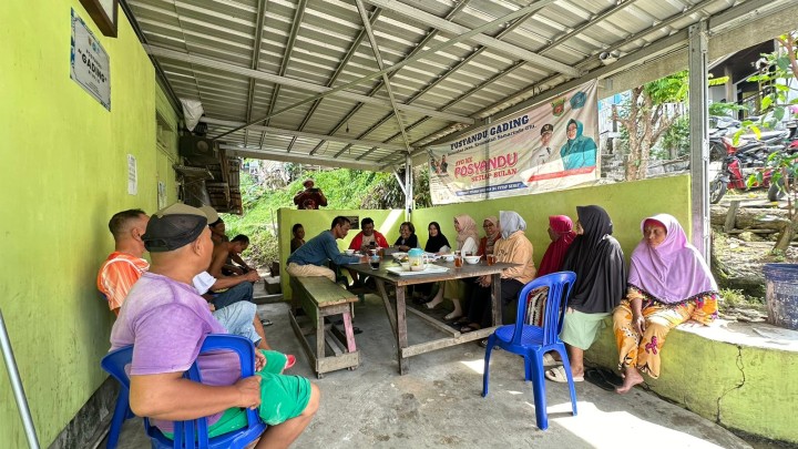 Mohon ijin menyampaikan 17/11/2024 Kasi Kesra Kelurahan Jawa Rembuk warga RT 9 bersama sekretaris dan anggota Pokmas Arjuna Cemerlang ketua RT pendamping pemberdayaan dan warga RT 9 Kelurahan Jawa Kecamatan Samarinda Ulu