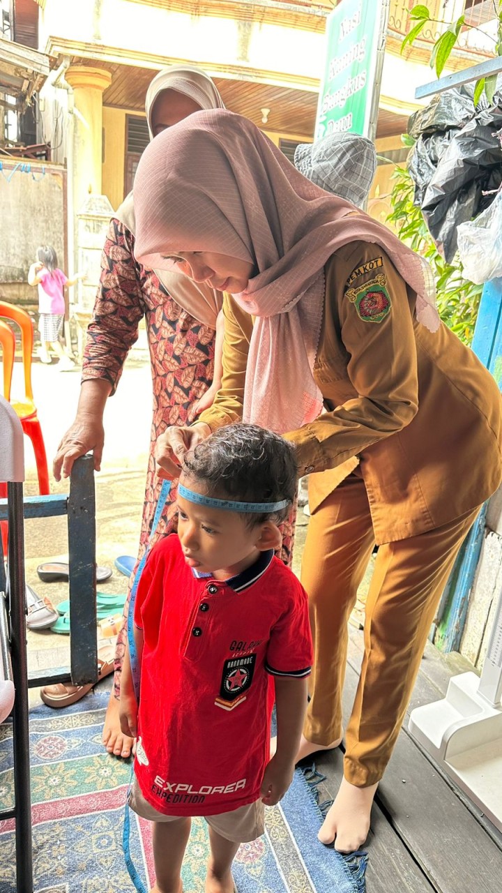 Mohon ijin menyampaikan 19/11/2024 Kasi Kesra Kelurahan Jawa Kunjungan Posyandu seroja RT 19 bersama sekretaris PKK petugas pukesmas dan kader