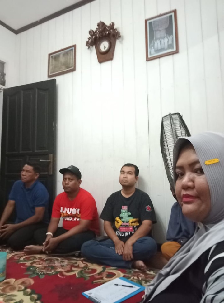 Mohon izin menyampaikan 20/11/2024 Lurah dan Kasi Ekobang mengikuti Kegiatan Rembuk Warga RT. 28 Kelurahan Jawa berjalan aman dan lancar