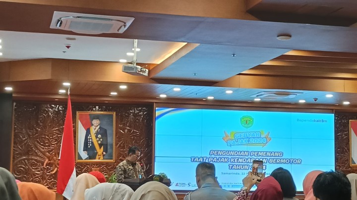 Mohon ijin melaporkan 22/11/2024 Lurah Kelurahan Jawa mengikuti kegiatan Gebyar Pajak 2024 Pengundian pemenang Taat Pajak Kendaraan Bermotor Tahun 2024