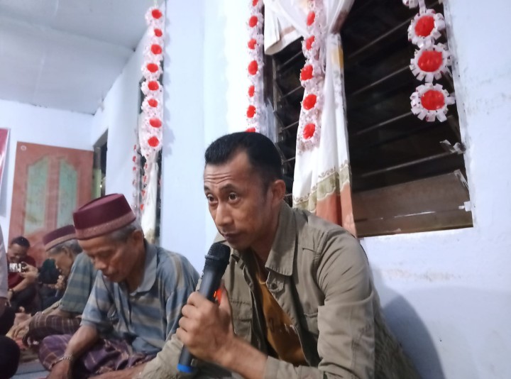 Mohon izin menyampaikan 22/11/2024 Lurah Jawa dan Kasi Ekobang Kelurahan Jawa mengikuti Kegiatan Rembuk Warga di RT. 03 berjalan aman dan lancar