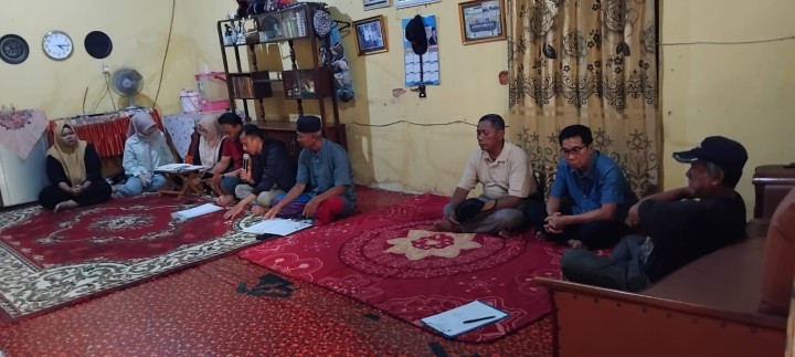 Mohon ijin menyampaikan 23/11/2024 Rembuk warga RT 01 bersama Pak Lurah, Kasi Kesra, Ketua RT, pokmas pendamping dan warga RT 1