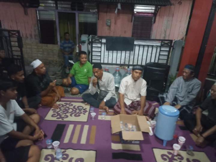 Mohon ijin menyampaikan 23/11/2024 Lurah Jawa dan Kasi Ekobang Kelurahan Jawa Kegiatan Rembuk Warga RT. 19 Kelurahan Jawa berjalan aman dan lancar