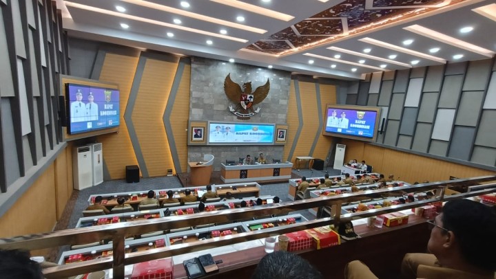 Mohon ijin menyampaikan 25/11/2024 Lurah Jawa mengikuti Rapat Koordinasi Bersama Bapak walikota Samarinda