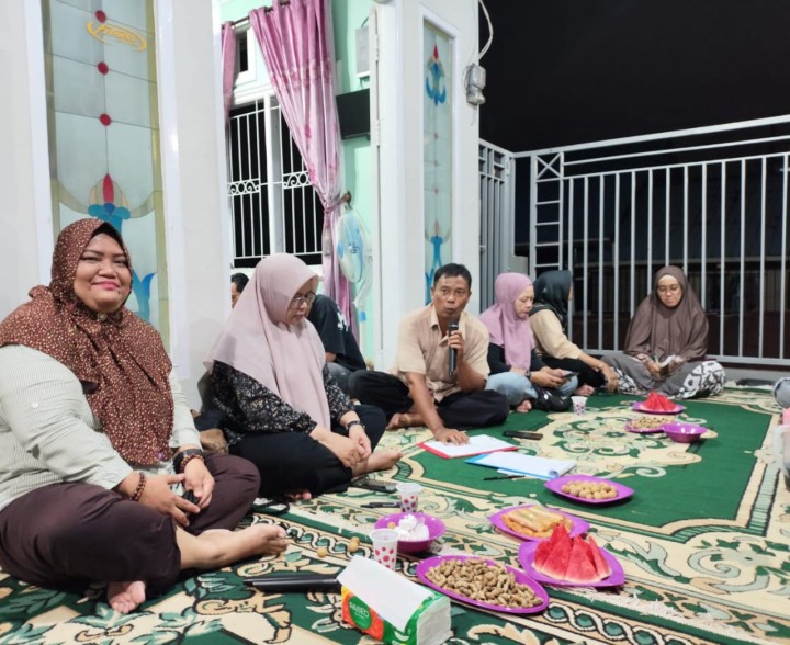 Mohon ijin menyampaikan 25/11/2024 Kasi Ekobang Kelurahan Jawa Kegiatan Rembuk Warga RT. 36, berjalan aman dan Lancar