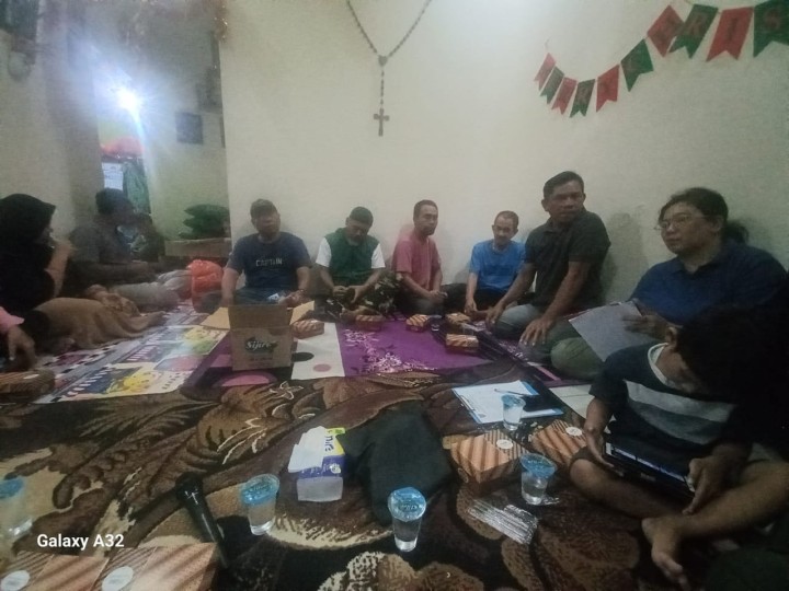 Mohon ijin menyampaikan 29/11/2024 Kasi Kesra  Kelurahan Jawa mengikuti Kegiatan Rembuk Warga di RT. 25 berjalan aman dan lancar