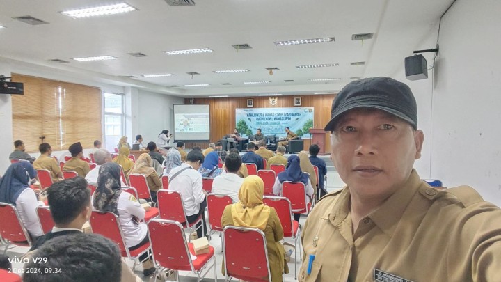 Mohon Ijin menyampaikan 2/12/2024 Kasi Pemerintahan Kelurahan Jawa menghadiri acara Sosialisasi Pencegahan dan Pemulihan Kerusakan Lingkungan Melalui Rehabilitasi Lahan Di Kantor Kearsipan