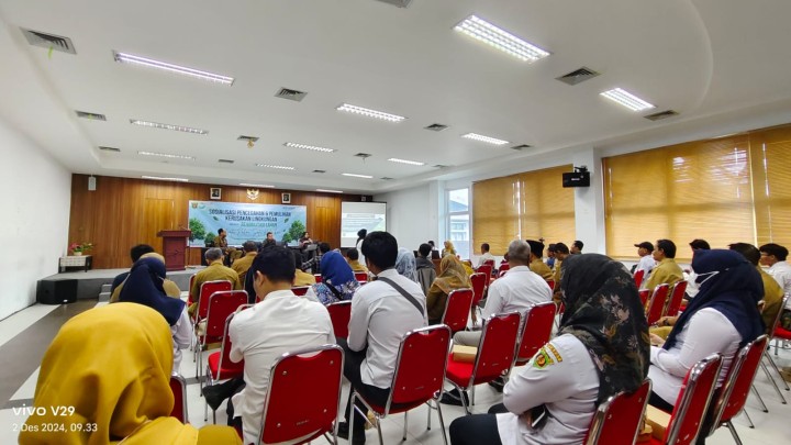 Mohon Ijin menyampaikan 2/12/2024 Kasi Pemerintahan Kelurahan Jawa menghadiri acara Sosialisasi Pencegahan dan Pemulihan Kerusakan Lingkungan Melalui Rehabilitasi Lahan Di Kantor Kearsipan