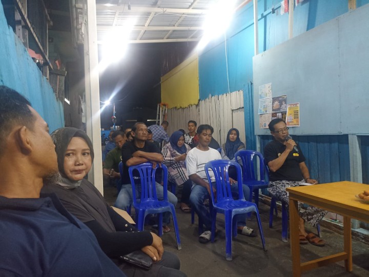 Mohon Ijin menyampaikan 2/12/2024 Lurah Jawa dan Kasi Ekobang Kelurahan Jawa menghadiri Kegiatan Rembuk Warga di RT 34 Kelurahan Jawa Kecamatan Samarinda Ulu Kota Samarinda