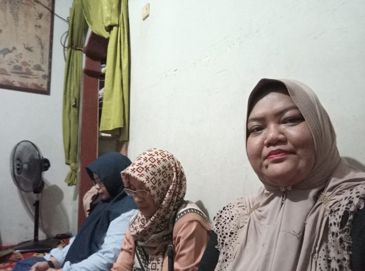 Mohon Ijin menyampaikan 8/12/2024 Kasi Ekobang Kelurahan Jawa menghadiri Kegiatan Rembuk Warga di RT 02 Kelurahan Jawa Kecamatan Samarinda Ulu Kota Samarinda