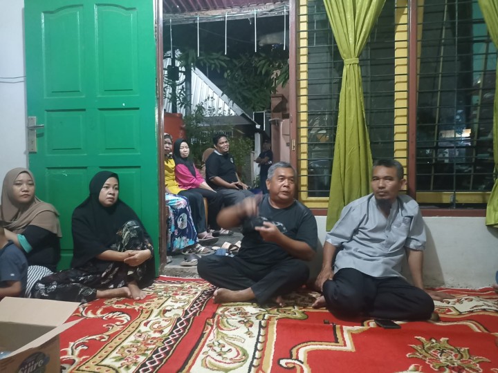 Mohon Ijin menyampaikan 8/12/2024 Kasi Ekobang Kelurahan Jawa menghadiri Kegiatan Rembuk Warga di RT 02 Kelurahan Jawa Kecamatan Samarinda Ulu Kota Samarinda