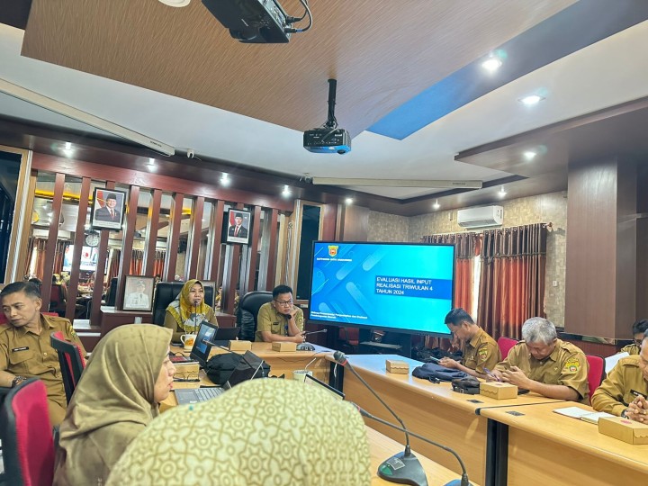 Mohon ijin menyampaikan 07/1/2025 Kasi Kesra dan Kasi Ekbang menghadiri Rapat Evaluasi Probebaya TW 4 di BAPPERIDA
