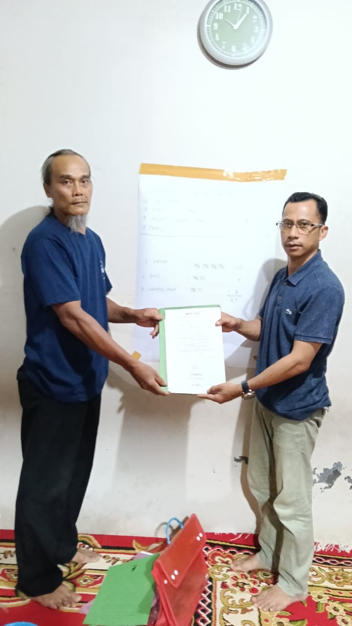 Mohon ijin menyampaikan 02/2/2025 Lurah Jawa, Seklur Jawa Beserta Staf menghadiri kegiatan Pemilihan RT 02 Kelurahan Jawa Kecamatan Samarinda Ulu