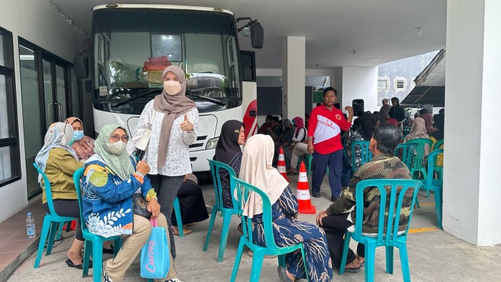 Mohon ijin menyampaikan 14/2/2025 Kasi Kesra Kegiatan Pemeriksaan Rontgen gratis pd warga kel. Jawa di Kelurahan DadiMulya diadakan oleh PKM segiri