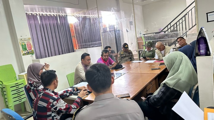 Mohon ijin menyampaikan 13/3/2025 Lurah Jawa, Kasi Kesra, Bhabinkamtibmas Kelurahan Jawa Rapat perubahan struktur dan SK PABTM dan Forum perkasa dan pendampingan kejadian perundungan (pembulyan) terhadap anak di bawah umur di RT 38