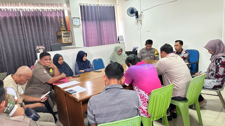 Mohon ijin menyampaikan 13/3/2025 Lurah Jawa, Kasi Kesra, Bhabinkamtibmas Kelurahan Jawa Rapat perubahan struktur dan SK PABTM dan Forum perkasa dan pendampingan kejadian perundungan (pembulyan) terhadap anak di bawah umur di RT 38