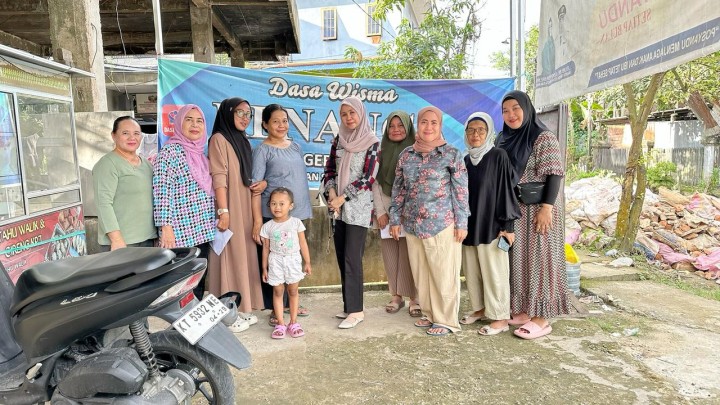 Mohon ijin menyampaikan 10/4/2025 Kasi Kesra Kelurahan Jawa mengunjungi Dasawisma kenanga RT 24 Kelurahan Jawa Kecamatan Samarinda Ulu