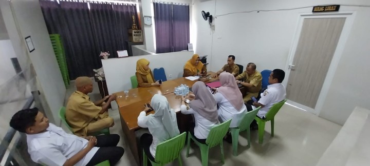 Mohon izin menyampaikan 15/4/2025 Kegiatan Rakor Pejabat Struktural Kelurahan Jawa beserta Staf di Lantai II Kantor Kelurahan Jawa