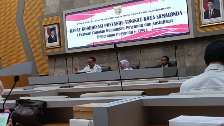Mohon izin menyampaikan 14/5/2025 Lurah Jawa menghadiri Rapat koordinasi posyandu tingkat Kota Samarinda (Evalusi Capaian kunjungan posyandu penerapan posyandu 6 SPM) di Ruang Mangkupelas Balaikota Samarinda