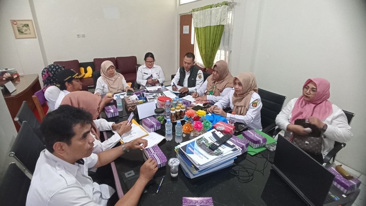 Mohon izin menyampaikan 14/5/2025 Kasi Ekobang & LH Menghadiri Rakor Pembentukan Koperasi Merah Putih di Ruang Camat Samarinda Ulu