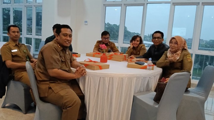 Mohon izin menyampaikan 27/05/2025 Lurah Jawa menghadiri Acara Musrenbang Rencana Pembangunan Jangka Menengah Daerah (RPJMD) Kota Samarinda 2025-2029