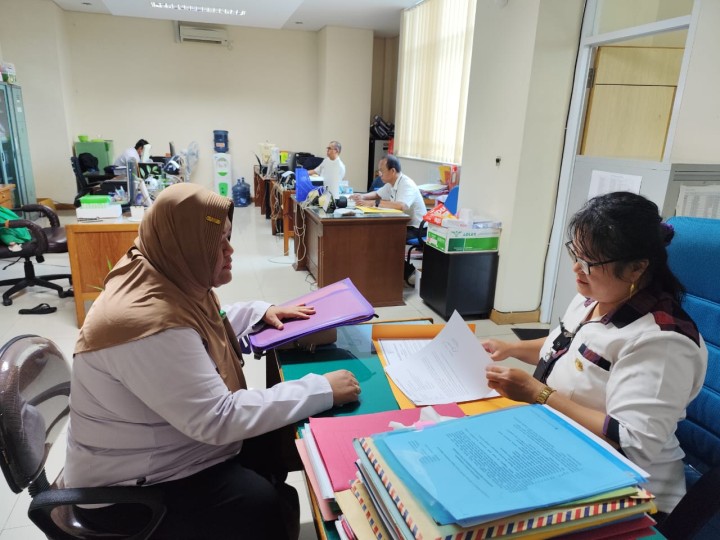 Mohon izin menyampaikan 28/05/2025 Kasi Ekobang LH Kel. Jawa mengumpulkan berkas Koperasi Kelurahan Merah Putih Jawa Kecamatan Samarinda Ulu Kota Samarinda di Diskop, UKM, dan Perindustrian Kota Samarinda