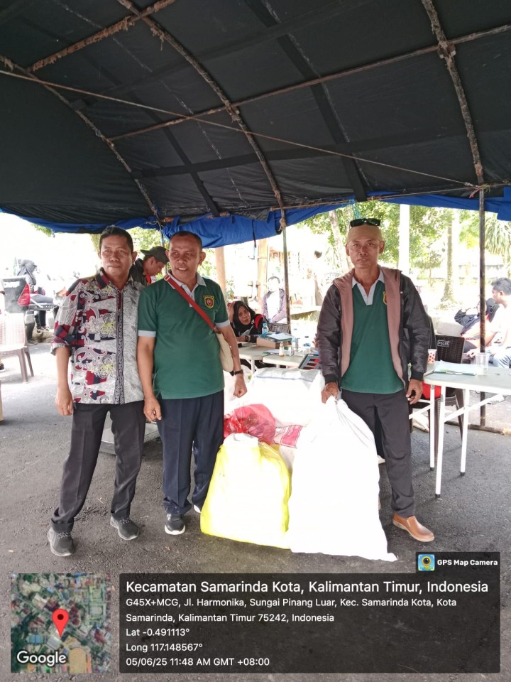 Mohon izin menyampaikan 05/06/2025 Lurah Jawa, Sekretaris, Beserta jajaran nya menghadiri Pelaksanaan Apel Bersama dan Aksi Bersih Sampah Plastik di Lapangan Parkir Gor Segiri Samarinda