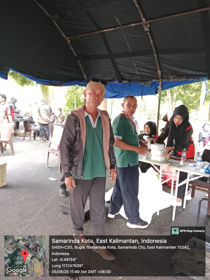 Mohon izin menyampaikan 05/06/2025 Lurah Jawa, Sekretaris, Beserta jajaran nya menghadiri Pelaksanaan Apel Bersama dan Aksi Bersih Sampah Plastik di Lapangan Parkir Gor Segiri Samarinda