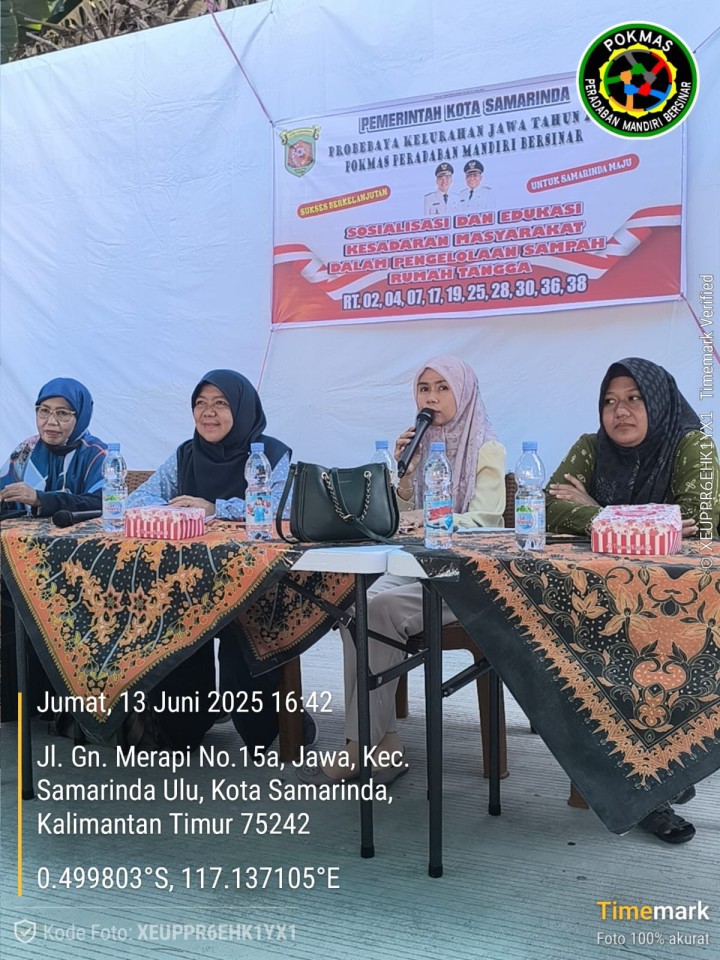 Mohon izin menyampaikan 13/06/2025 Kasi Kesra menghadiri kegiatan Sosialisasi di RT 04 Narasumber  Ibu Hj, Tuti dan Ibu Nana dari Kecamatan dan Pendamping Pemberdayaan