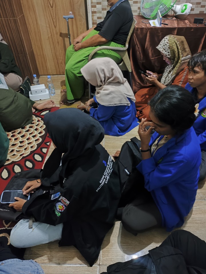 Mohon izin menyampaikan 20/6/2025 Lurah Jawa dan Kasi Kesra Sebagai Narasumber Menghadiri Kegiatan Sosialisasi dan edukasi Pilah sampah Rumah Tangga RT 10 Kelurahan Jawa