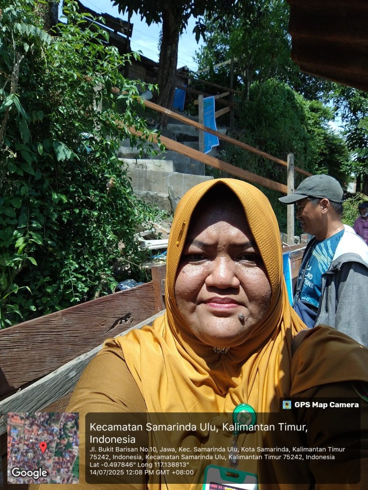 Mohon izin menyampaikan 14/7/2025 Lurah Jawa, Kasi Ekobang & LH Beserta Staff Peninjauan Sarpras Probebaya 2025 (Peningkatan Jalan A dan Jalan B & Pembuatan Turap Ulin) di RT. 20 Kel. Jawa - Pokmas AC