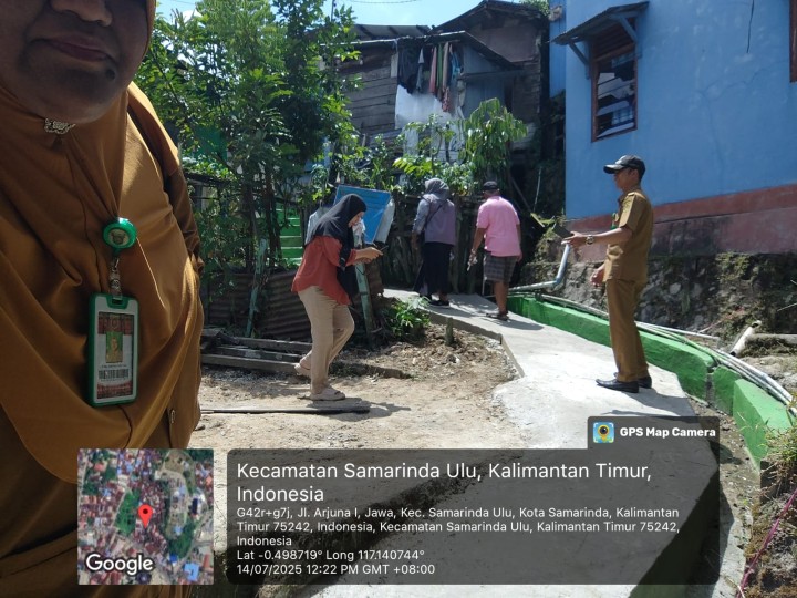 Mohon izin menyampaikan 14/7/2025 Lurah Jawa, Kasi Ekobang & LH Beserta Staff Peninjauan Sarpras Probebaya 2025 (Peningkatan Jalan Gang & Peningkatan Drainase) di RT. 10 Kel. Jawa - Pokmas AC