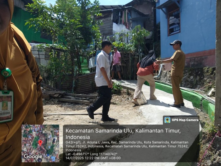 Mohon izin menyampaikan 14/7/2025 Lurah Jawa, Kasi Ekobang & LH Beserta Staff Peninjauan Sarpras Probebaya 2025 (Peningkatan Jalan Gang & Peningkatan Drainase) di RT. 10 Kel. Jawa - Pokmas AC