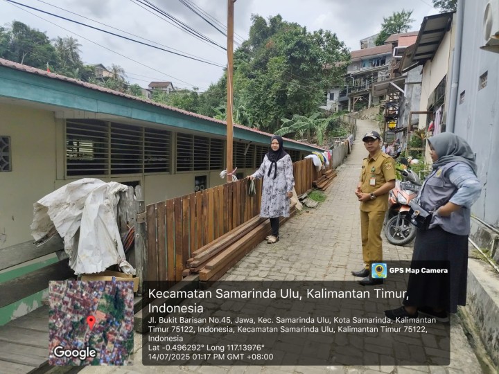 Mohon izin menyampaikan 14/7/2025 Lurah Jawa, Kasi Ekobang & LH Beserta Staff Peninjauan Sarpras Probebaya 2025 (Rehab Pagar & Pengecetan) di RT. 23 Kel. Jawa - Pokmas BBJ