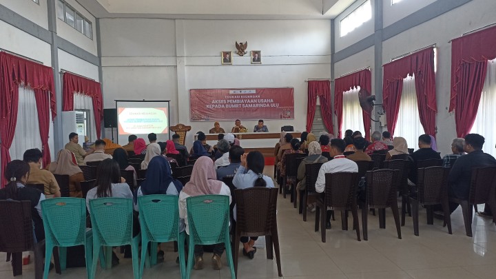 Mohon izin menyampaikan 22/7/2025 Lurah Jawa dan Kasi Ekbang & LH Menghadiri Kegiatan Rapat tentang Edukasi keuangan Akses Pembiayaan kepada BUMRT Samarinda ulu di Aula Kecamatan Samarinda Ulu
