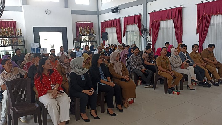 Mohon izin menyampaikan 22/7/2025 Lurah Jawa dan Kasi Ekbang & LH Menghadiri Kegiatan Rapat tentang Edukasi keuangan Akses Pembiayaan kepada BUMRT Samarinda ulu di Aula Kecamatan Samarinda Ulu