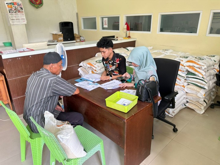 Mohon izin menyampaikan 23/7/2025 Kegiatan Penyaluran Bantuan Pangan Beras Bulog Tahun 2025