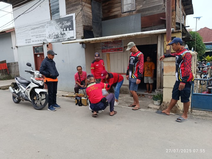 Mohon izin menyampaikan 27/07/2025 Lurah Jawa menghadiri Giat 1. Mengadakan Foging di RT 25   2. Monitoring Gotong Royong di RT 22 3. Monitoring Gotong Royong di RT 26