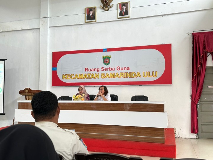 Mohon izin menyampaikan 13/8/2025 Kasi Kesra Kelurahan Jawa menghadiri Kegiatan Sosialisasi  pemberian informasi langsung tentang Kanal layanan BPJS Keliling di Aula Kecamatan Samarinda Ulu Hadir kasi kesra dan 6 Ketua RT kel jawa