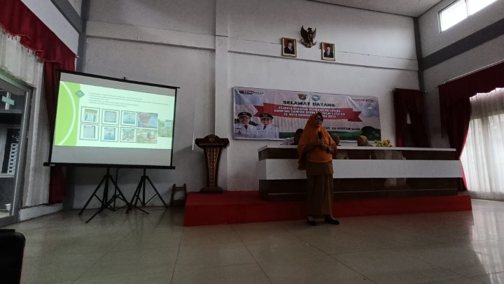 Mohon izin menyampaikan 25/8/2025 Lurah Jawa menghadiri Kegiatan Pembekalan Kampung Salai (Sampah Bernilai) sekota Samarinda di Aula Kecamatan Samarinda Ulu Kota Samarinda