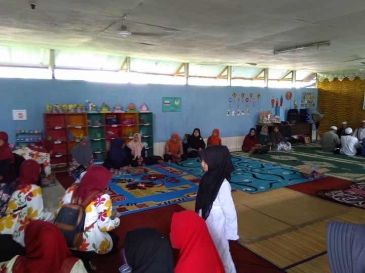Peringatan Isra Mi'raj & Peresmian TK Islam Makfalul Aitam di Jl.Cendana Gg.Keluarga, Teluk Lerong Ulu. Sabtu, 07 April 2018