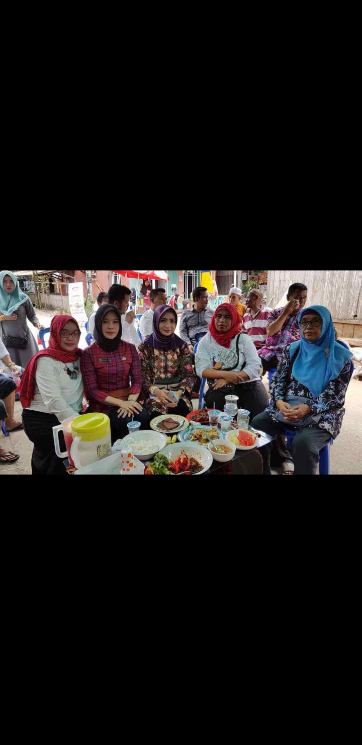 Lomba Hut RI di RT.031, 032, 033, 034, 035 di Jalan Kahoi
