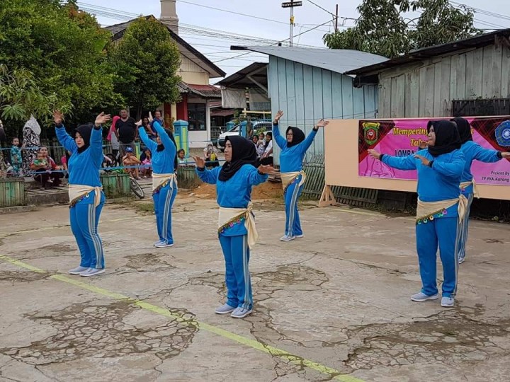 Lomba Senam Maumere Tk.Karang Anyar dalam Rangka Hari Ibu tahun 2018, 18-12-2018